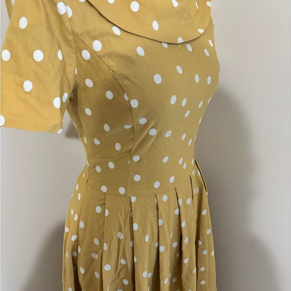 1950’s Inspired Polka Dot Midi Dress - Picture 4 of 7